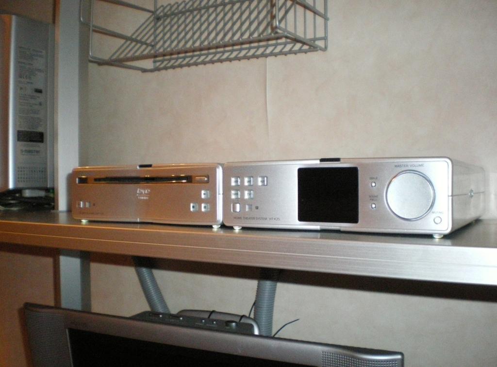 Apartment Melozzo Милано Стая снимка